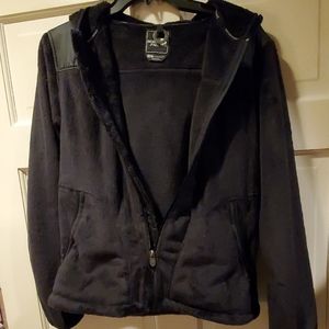 Ladies NWOT AUTHENTIC North Face medium.